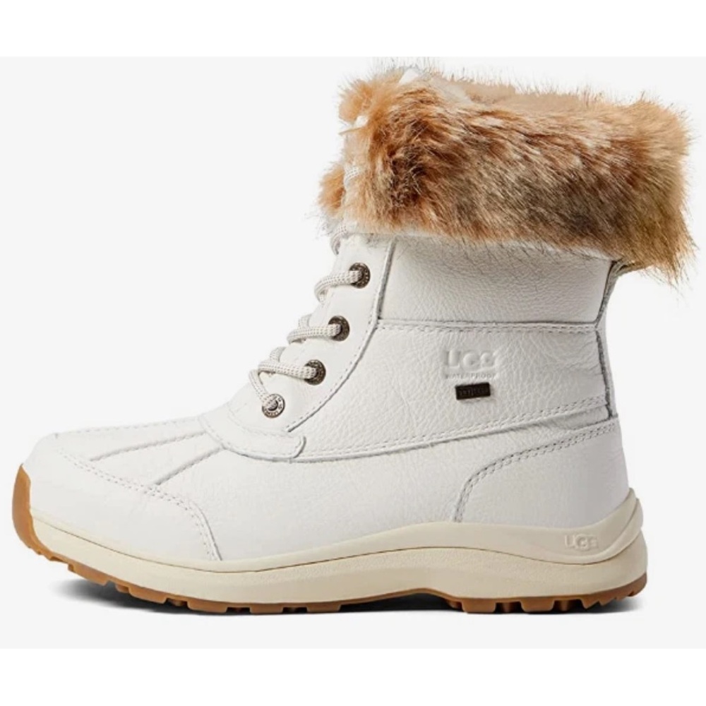 UGG Women's Cream and Tan Winter Boots - Picture 2 of 10